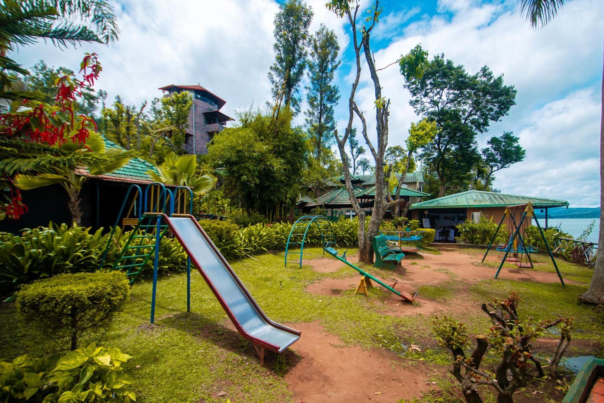 Coorg Jungle Camp Backwater Resort Suntikoppa Kültér fotó